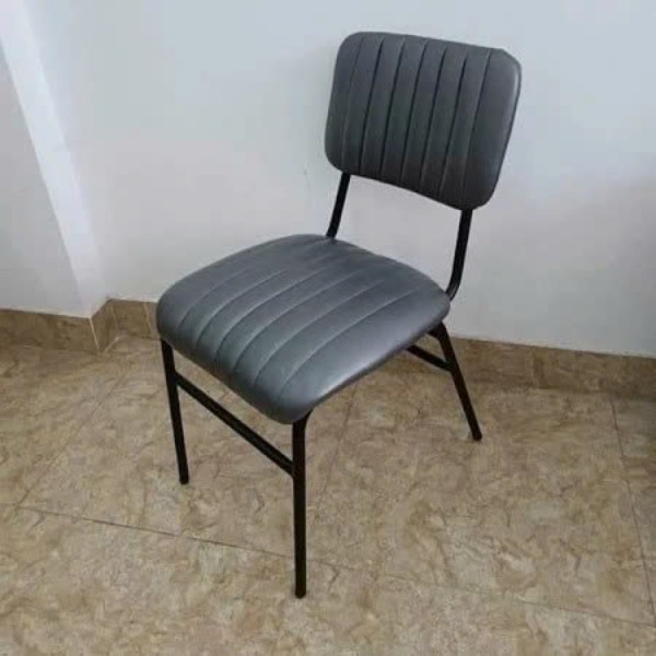 Ghế Lotte chân sắt bọc nệm da màu xám hiện đại